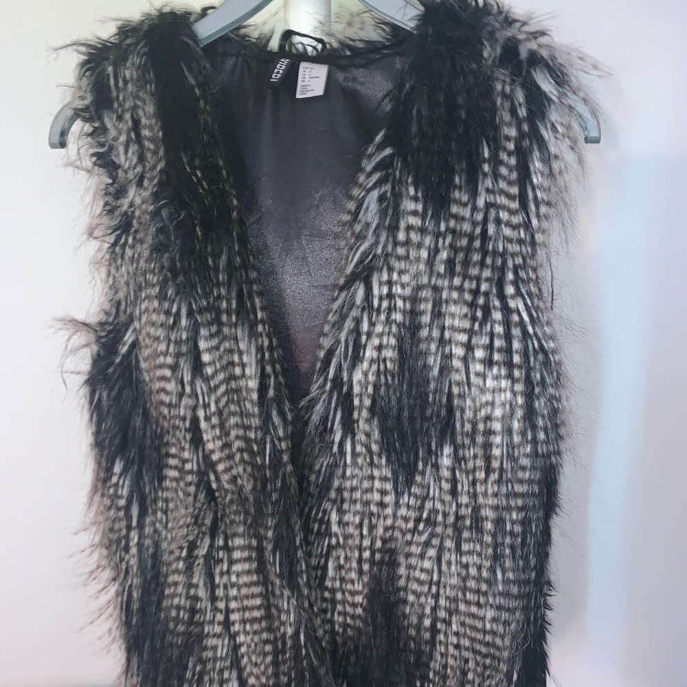 H&M Grey Faux Fur Vest